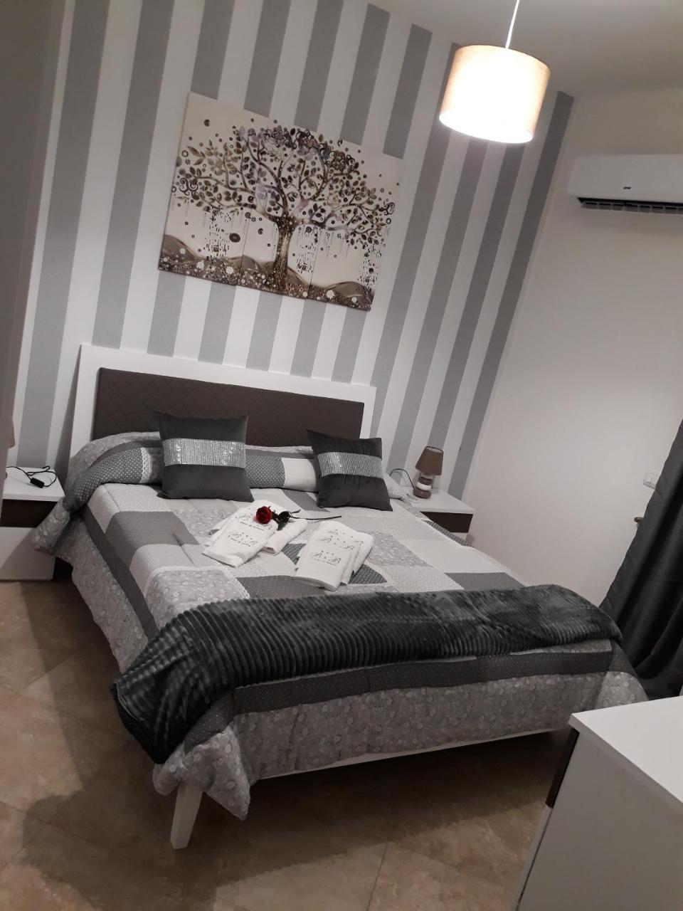 A Casa Di Simona Panzió Monreale Kültér fotó