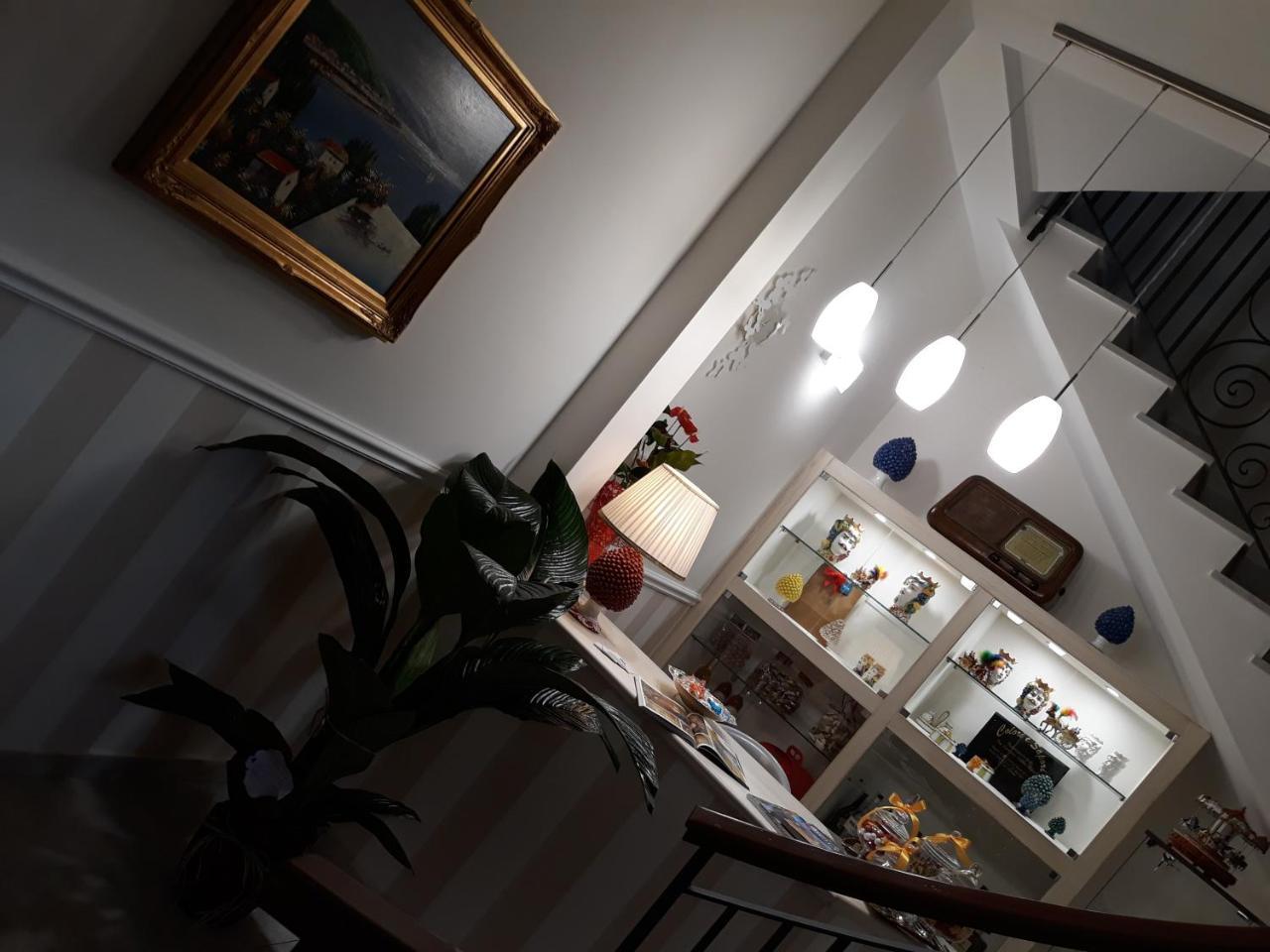 A Casa Di Simona Panzió Monreale Kültér fotó